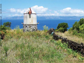 Açores: os moinhos de vento da ilha do Pico - Portugal - SAPO